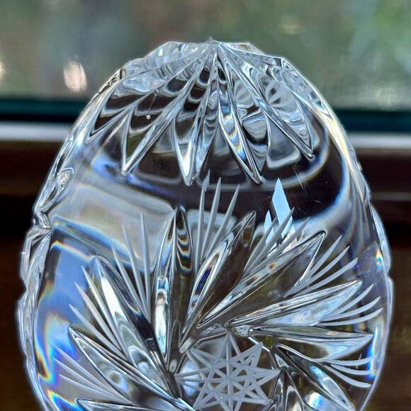 Vintage Polish 24% Lead Crystal Cut Glass Egg Paperweight 4.25 - Picture 6 of 12